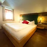 Hoeg Alm Apartment Serfaus